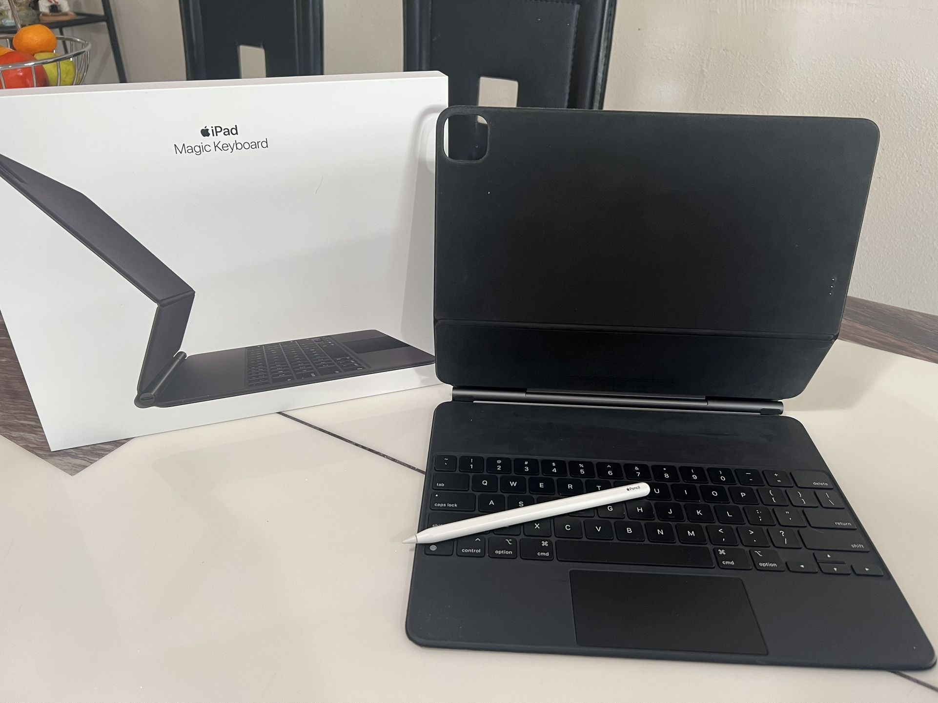 Magic Keyboard For iPad 12.9 + Apple Pencil 2