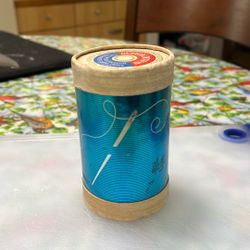 Vintage AVON BUTTON, BUTTON Five Special Occasion Fragranced Guest Soaps