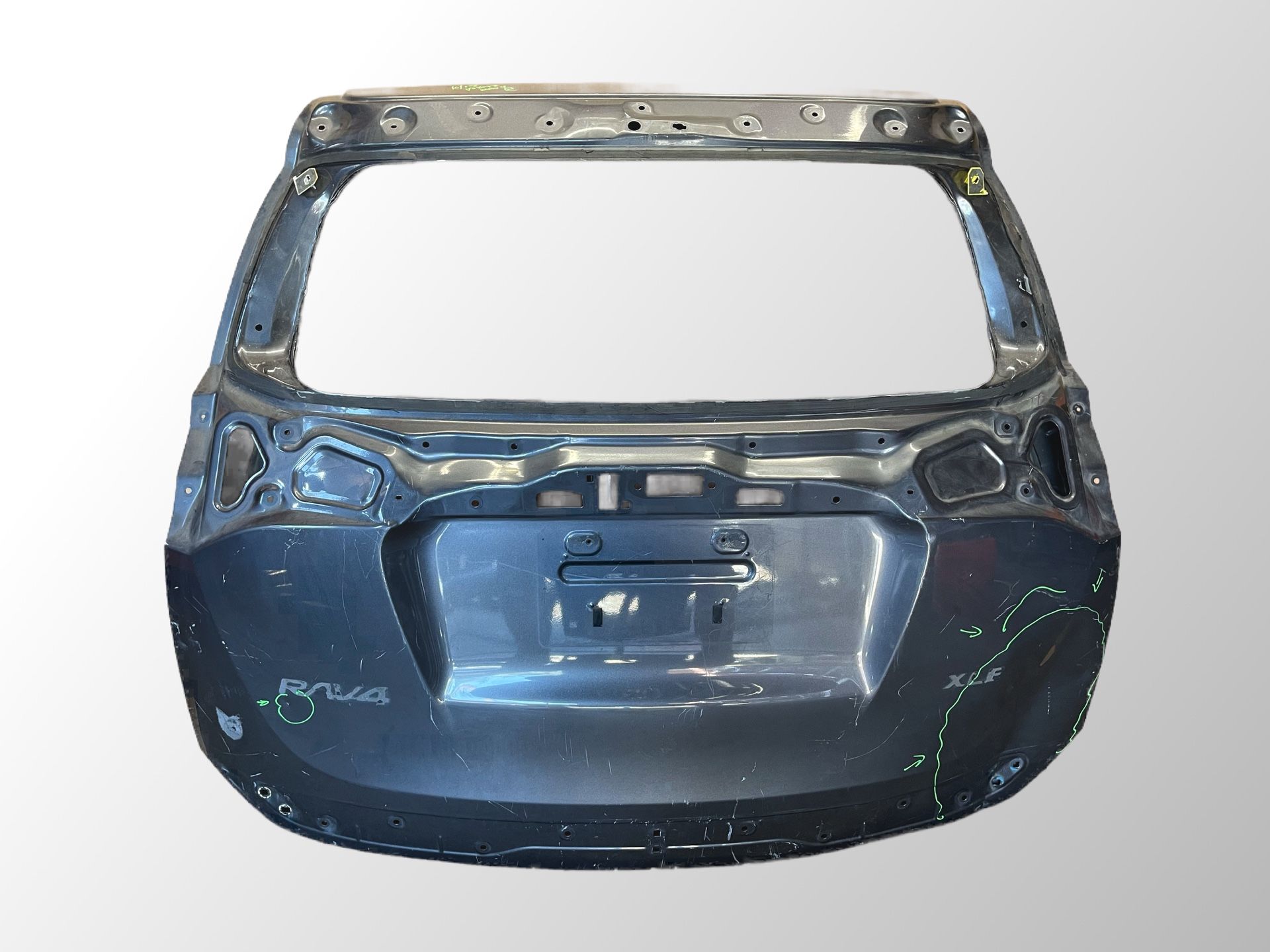 2016 2017 2018 TOYOTA RAV4 RAV-4 LE REAR TAILGATE OEM