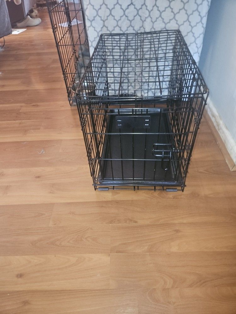 Like New Used Once Small Dog Crate With Brand New Dog Bed