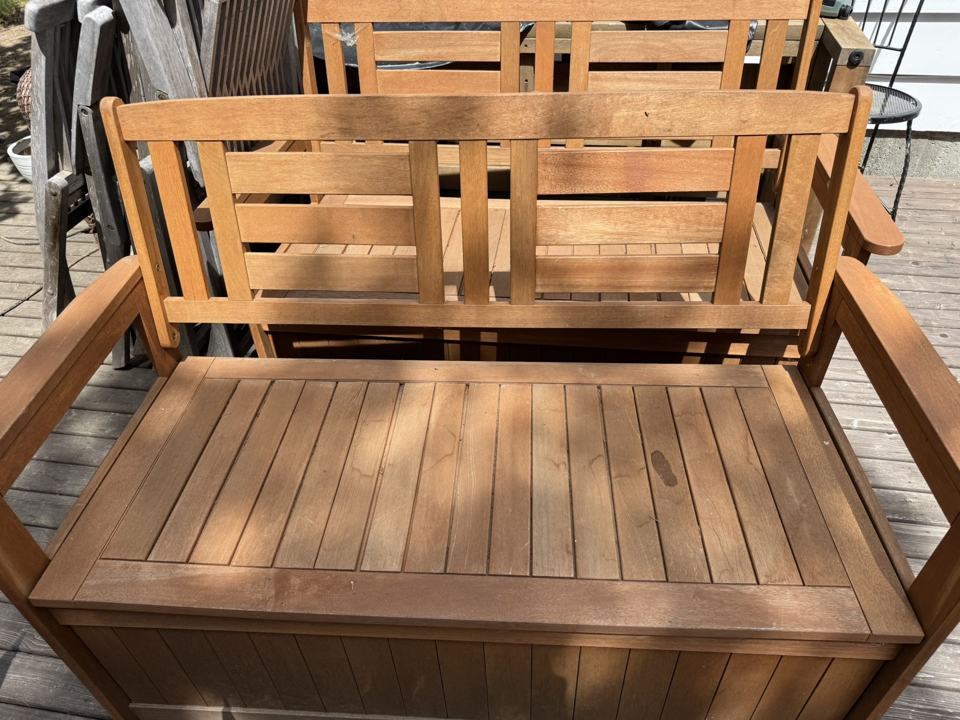 Outdoor storage bench