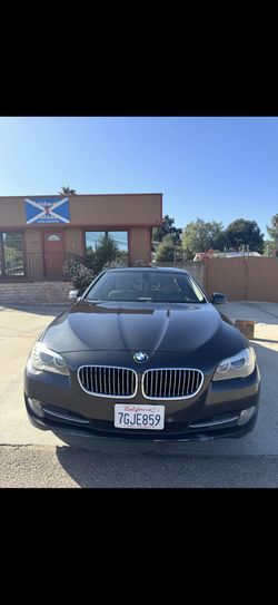 BMW 528i