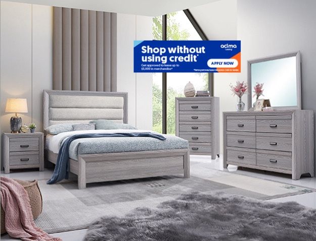 4pcs King Size Bedroom Set w. Mattress Included