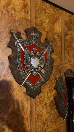 Decorative Heraldic Shield Plaque with Crossed Swords