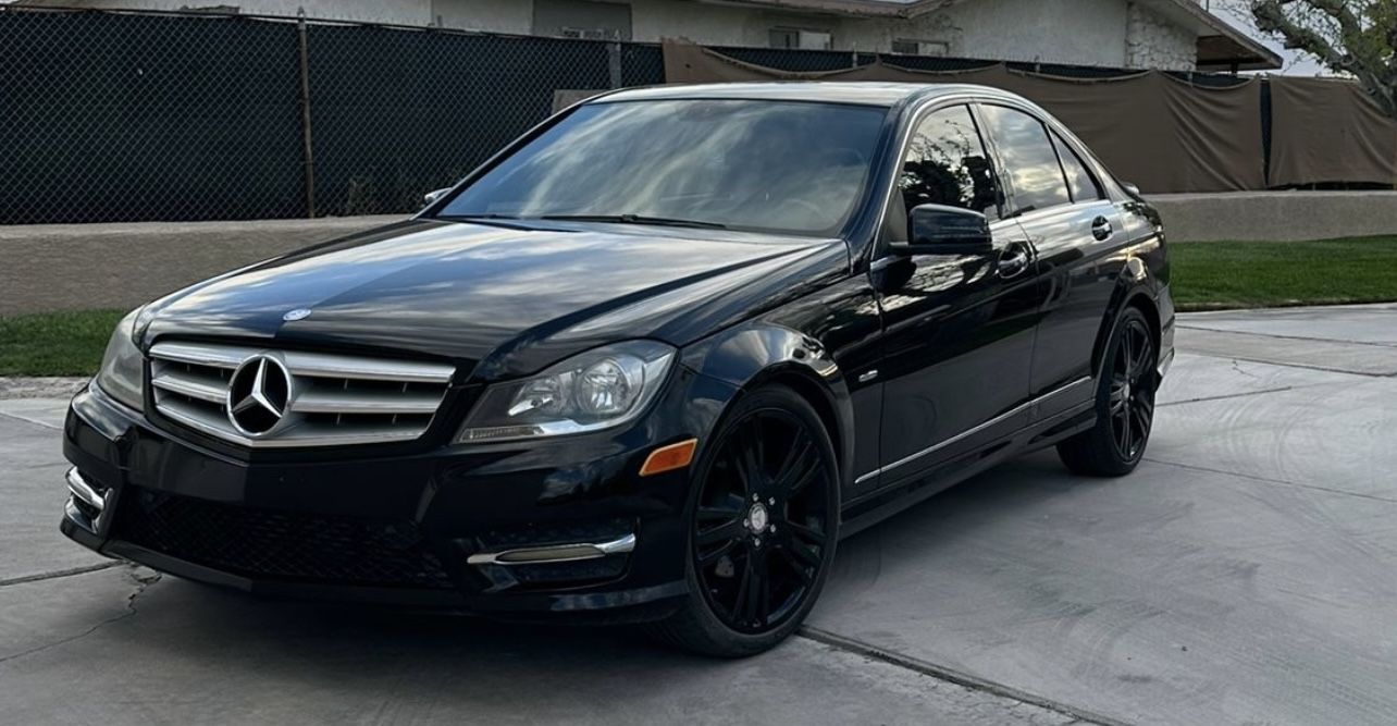 2012 Mercedes-Benz C-Class
