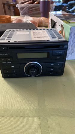 NISSAN VERSA RAIDO STERIO CD PLAYER 2007 2008 2009 28185 EM32A OEM
