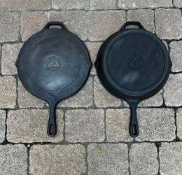 Ozark 12” Cast Iron 2 In 1 Frying Pan Skillet With Griddle Lid RARE