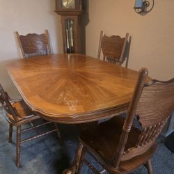 Solid Wood Claw Foot Table and 4 Chairs $200 OBO