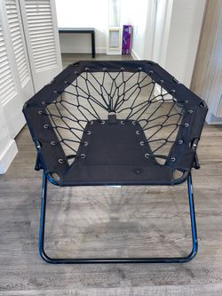Black Bungee Folding Chair