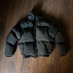 Essentials puffer jacket 