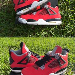 Jordan 4 Retro Toro Bravo (Reds)