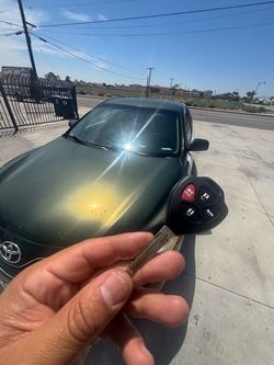 Llaves de autos / car keys and remotes