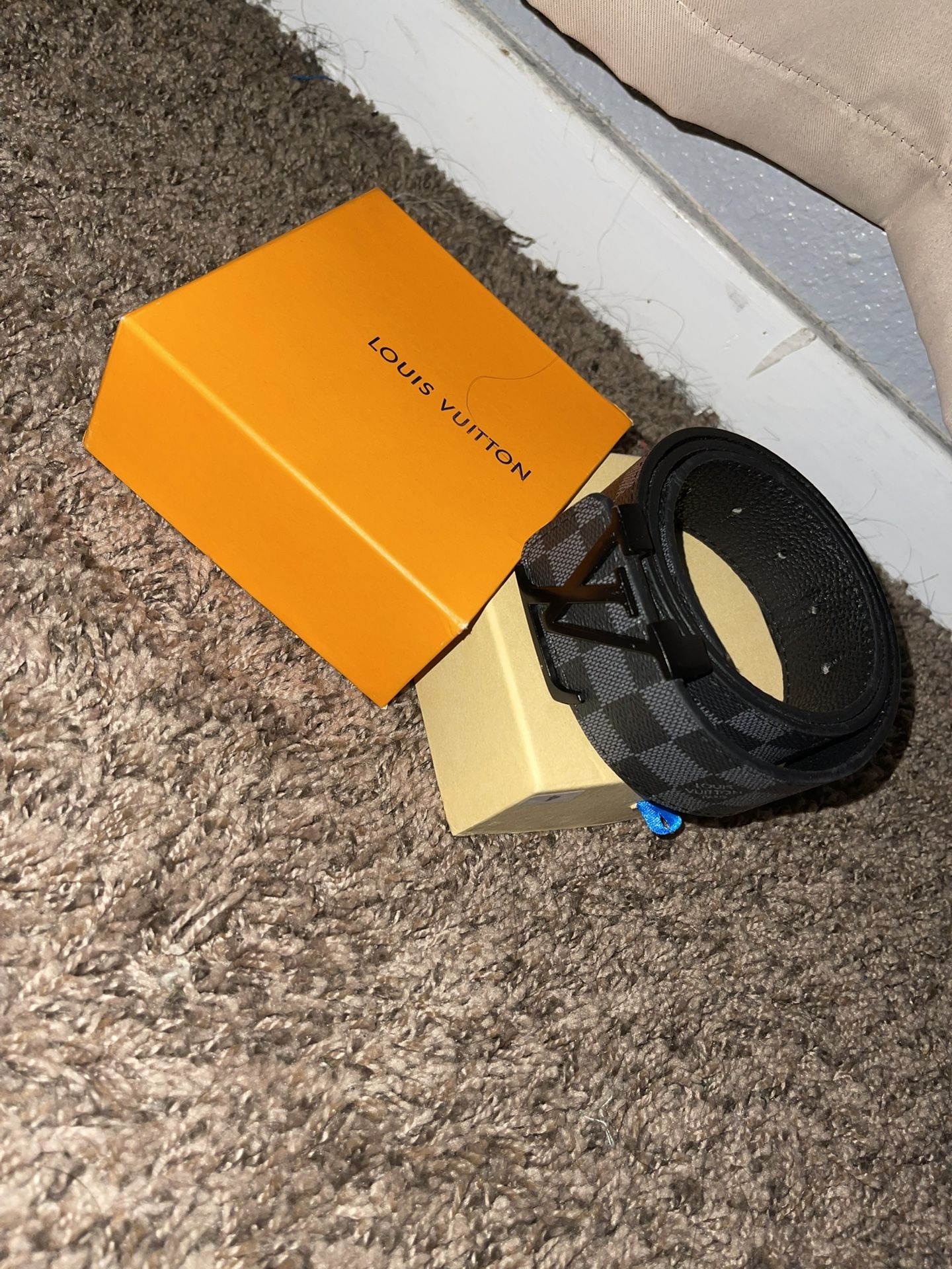 LV / Louis Vuitton Belt