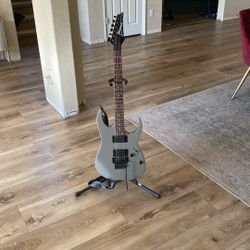 Electric Guitar Ibanez Rg220 (Floyd Rose) *trade*