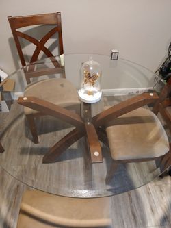 GLASS TABLE