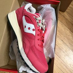 Saucony Shadow 6000 Size 6m 7.5 W