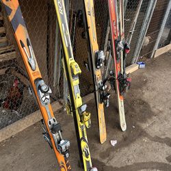 Snow Skis