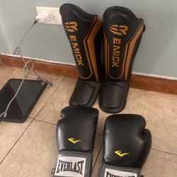 Muay Thai Fighting Gear (new)