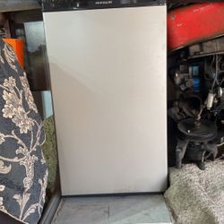 Refrigerator Frigidaire