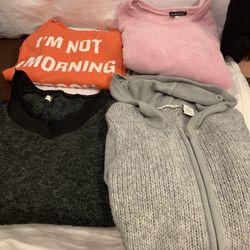 4 Sweaters Size: S and L 4 Pcs for $7.00