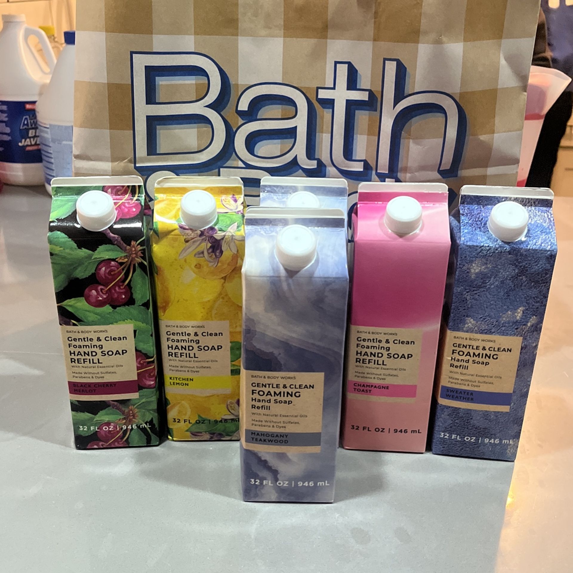 Bath And Body Hand soap Refills for Sale in Las Vegas, NV - OfferUp