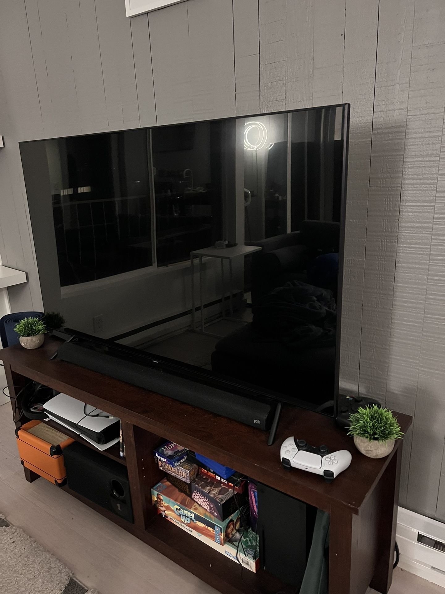 55” 4K QLED Samsung TV