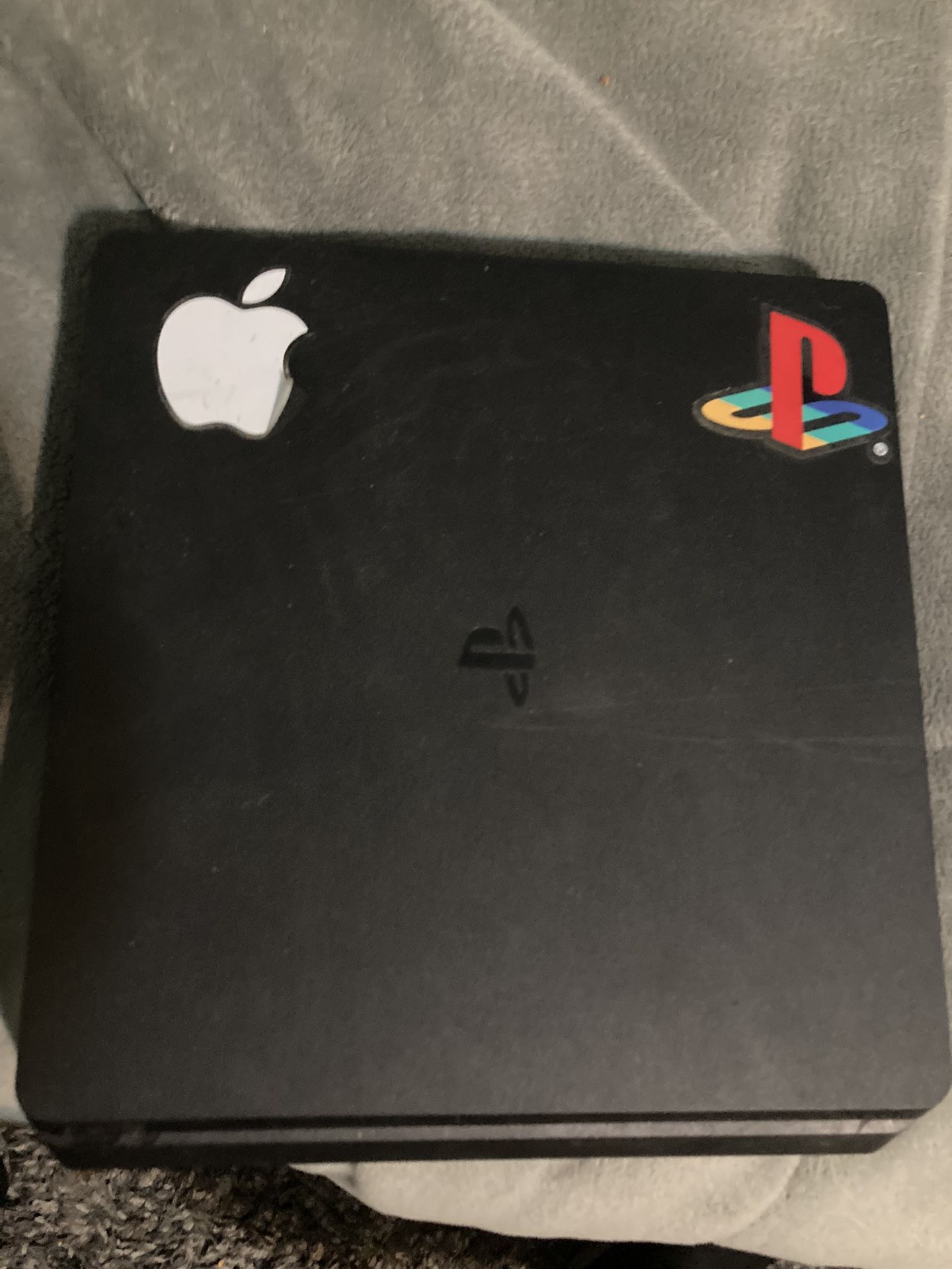 Ps4 Comes With All Wires