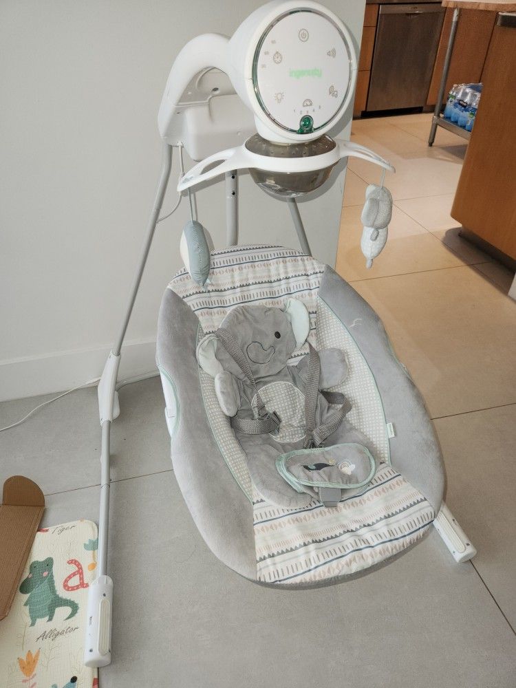 Baby Swing Almost New