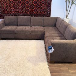 L shape Thomasville Ellsford - Delivery Available