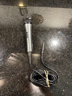 Handheld Dynamic Corded Microphone with a 1/4-inch (6.35mm) Jack for Karaoke etc