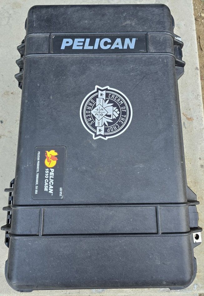 Pelican 1510 Protector Rolling Case