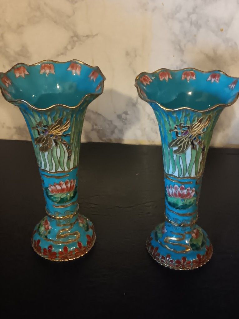 PAIR OF CHINESE CLOISONNE ENAMEL VASES Hi