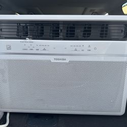 18000 BTU Toshiba Window Air Conditioner- OBO