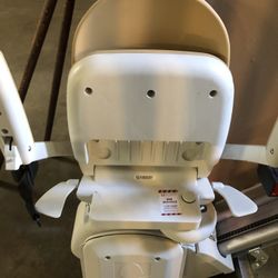 Chair Lift ( Handicap)