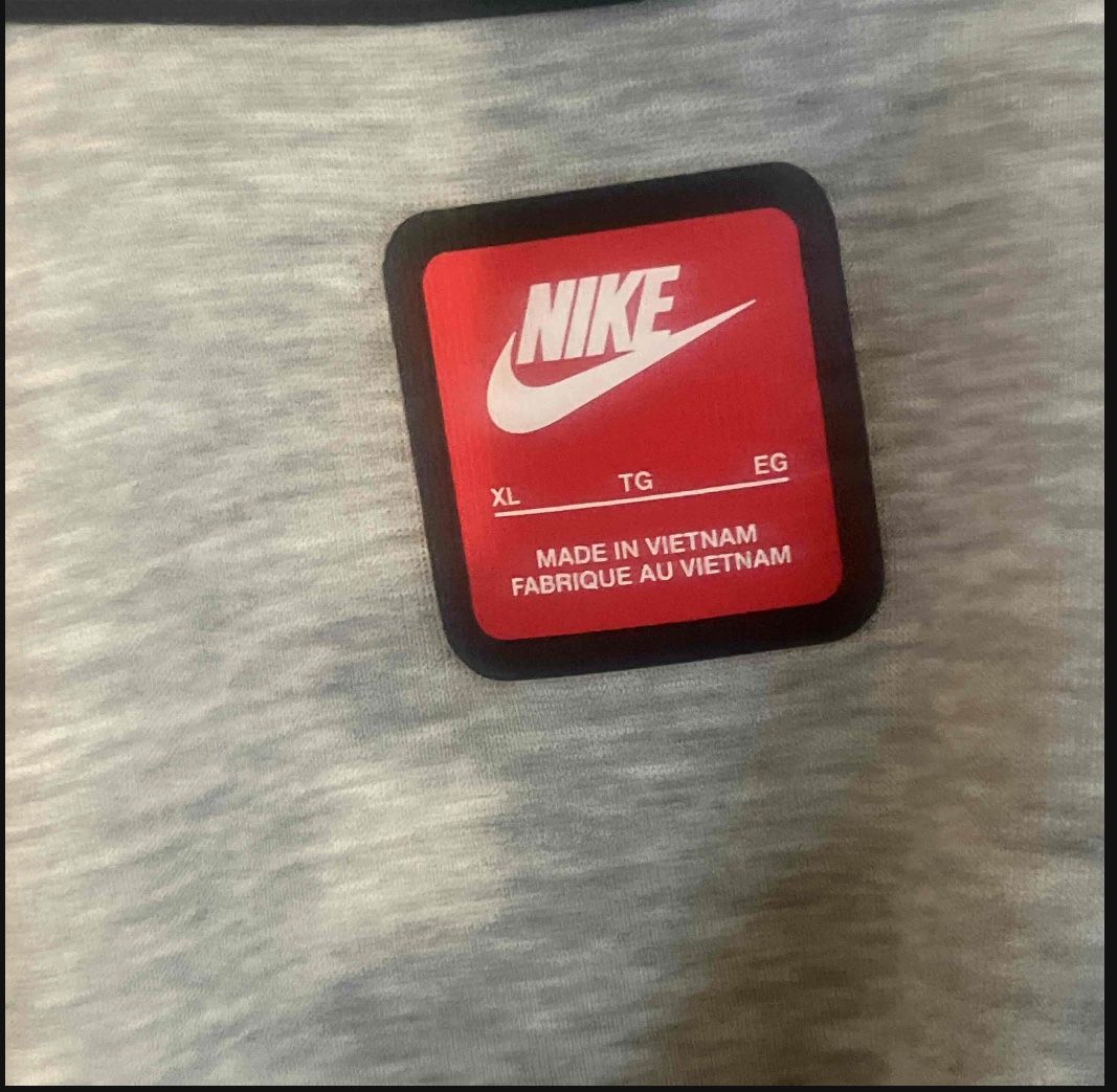 Nike Tech Windrunner heather Gray Kids XL