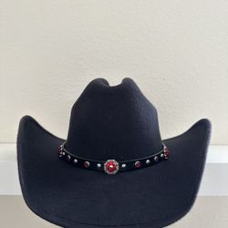 Black Felt Women’s Cowboy Hat With Red And Black Embellished Hat Band