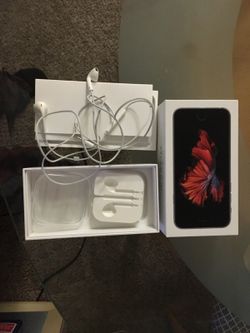 iPhone 6s box and headphones