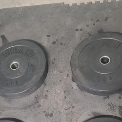 Set Of 2x45lb Olympic Bumper Plates That's 90lbs Together Selling For $110