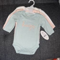 New 3 Piece Baby Girl Long Sleeve Bodysuit 0/3 Months