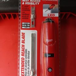 Milwaukee Punchdown Tool with Extended Blade, Integrated LED 