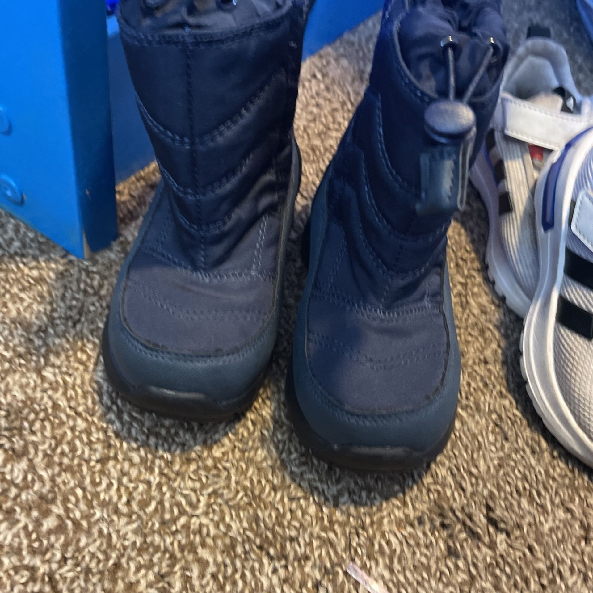 Snow Boots
