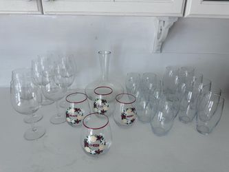 Lot – Wine Glasses, Tumblers & Decanter