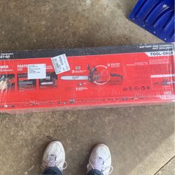 Milwaukee chainsaw