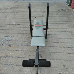 Weight bench