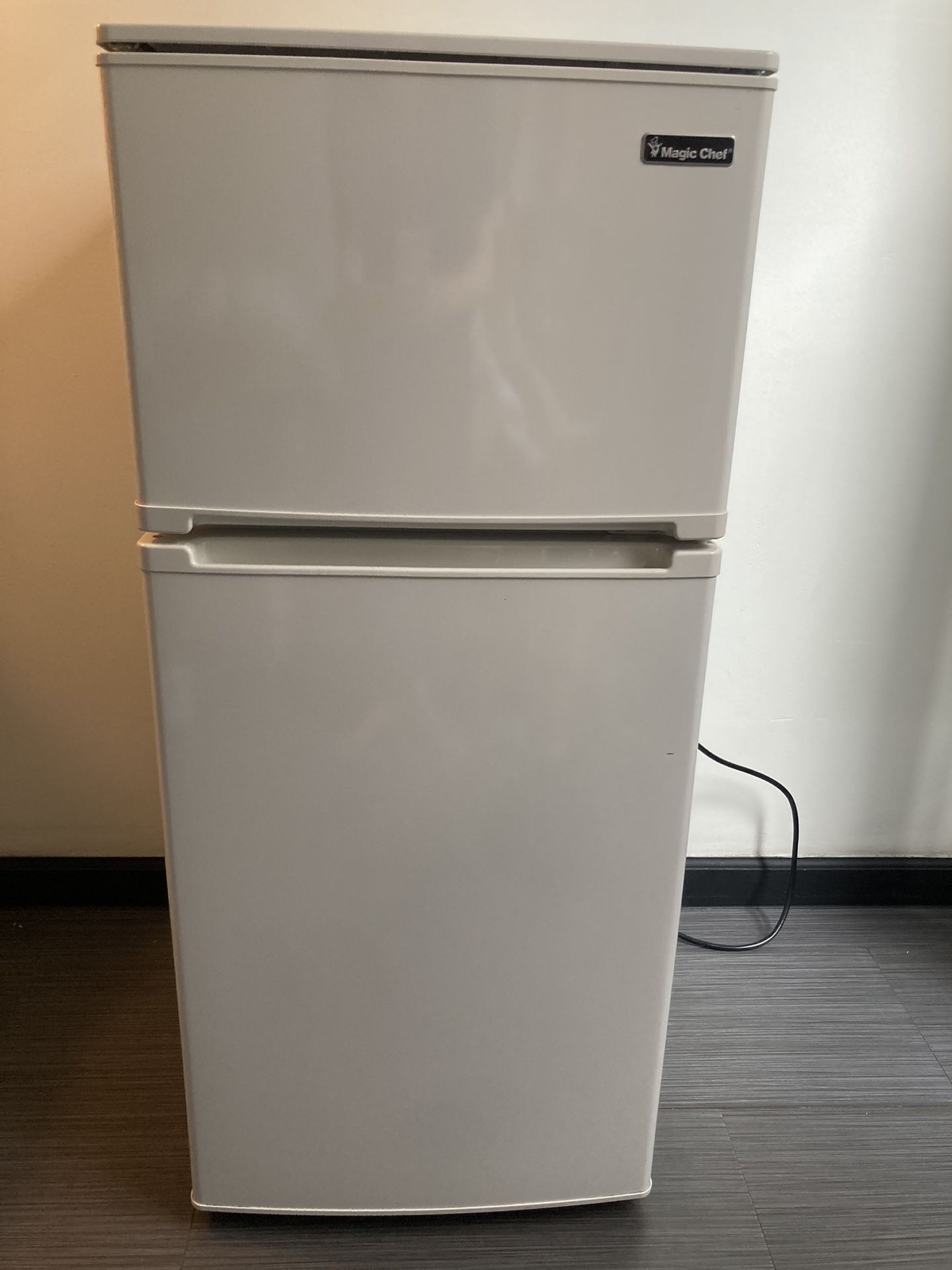 Magic Chef 4.3 cu. ft. Refrigerator