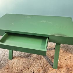 Green Desk