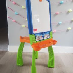 VTech DigiArt Creative Easel With Music Transforms from Easel to Table
