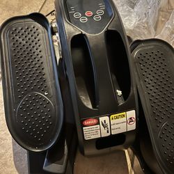 Electric elliptical machine