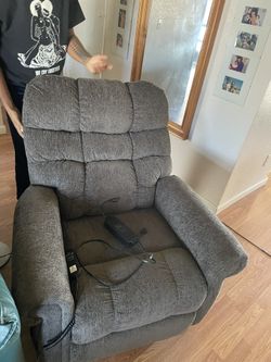 Recliner Chair