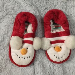 The Children’s Place Snowman Slipper Size 10-11 